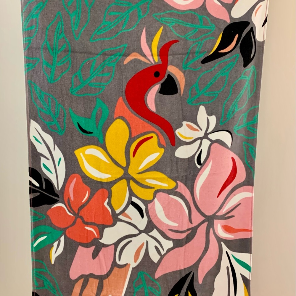 NEW Vera Bradley “Coastal Paradise” Beach Towel
